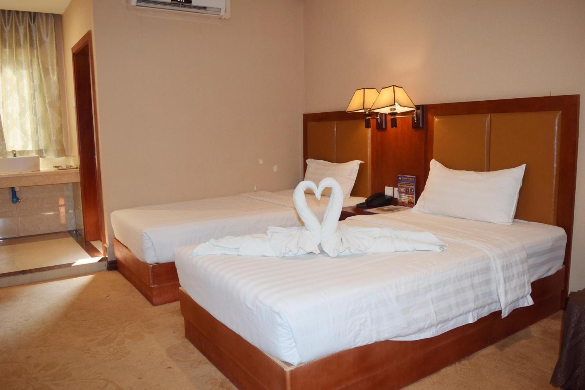 Dansavanh Vientiane Hotel Esterno foto